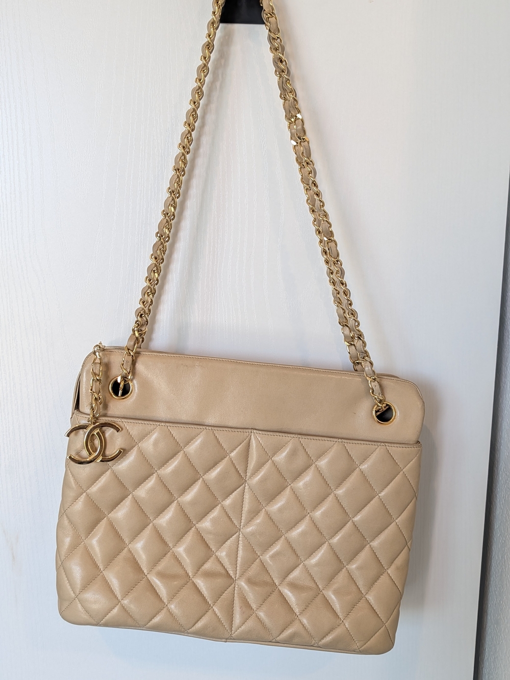 Chanel Vintage Beige Quilted Shoulder Bag with Chain Strap